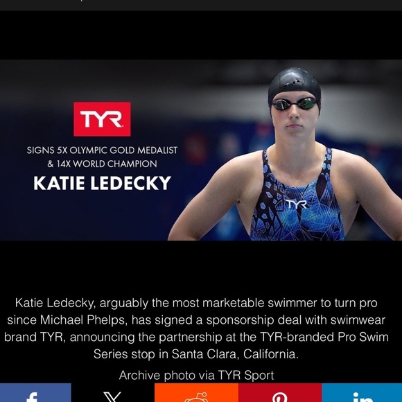 TYR Women's Avictor Venom Open Back Swimsuit Size Size 29 - Picture 8 of 9